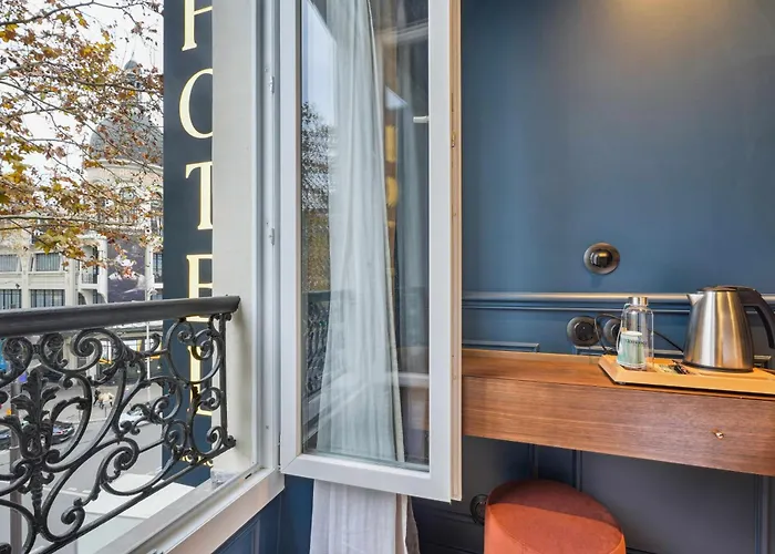 Clémence Hotel 3*