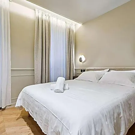 Clemence 3* Paris