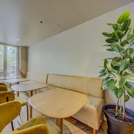 Clémence Hotel 3*