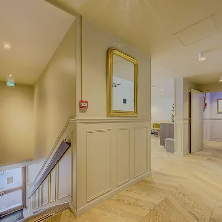 Hotel Clémence Parigi